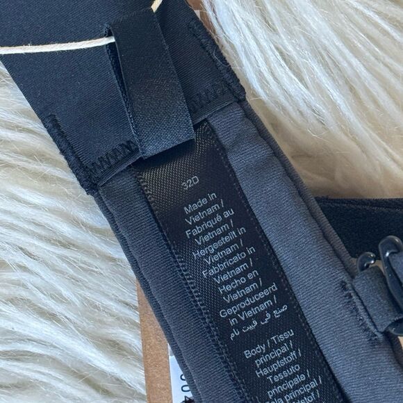 Skims Fits Everybody Pushup Demi Bra Onyx Size 32D - Picture 8 of 8